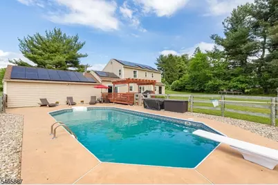 405 Bellwood Ave, Union Township, NJ 08802 - Photo 24