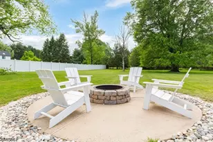405 Bellwood Ave, Union Township, NJ 08802 - Photo 26