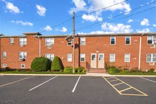 49 Knox Terrace, Wayne, NJ 07470 - Photo 1