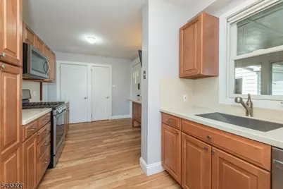 45 Walker Rd, West Orange Township, NJ 07052 - Photo 10