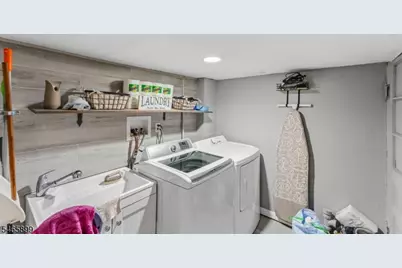 1975 Rutherford St, Rahway, NJ 07065 - Photo 32
