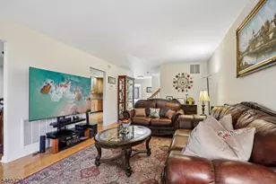 45 Mill Pond Rd, Woodland Park, NJ 07424 - Photo 10