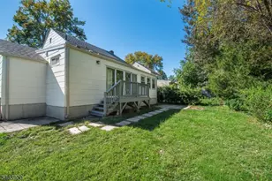 19 Alexander Ave, Bloomfield, NJ 07003 - Photo 4
