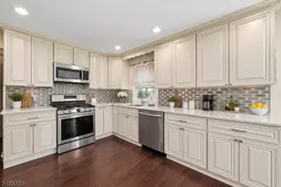 41 Hillcrest Rd, Warren Township, NJ 07059 - Photo 8