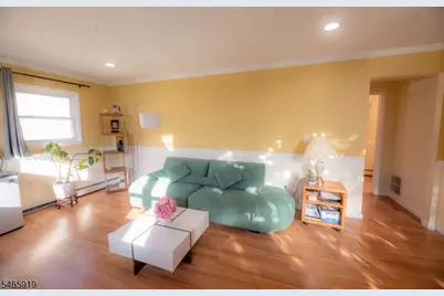 4 Charles Ct, Edison Twp., NJ 08820 - Photo 28