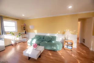 4 Charles Ct, Edison Twp., NJ 08820 - Photo 28