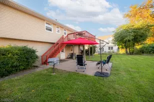 4 Charles Ct, Edison Twp., NJ 08820 - Photo 36