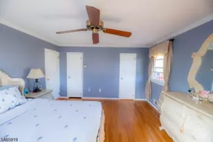 4 Charles Ct, Edison Twp., NJ 08820 - Photo 16