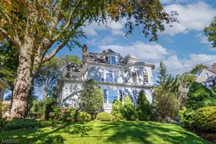 374 Park St, Montclair, NJ 07043 - Photo 1
