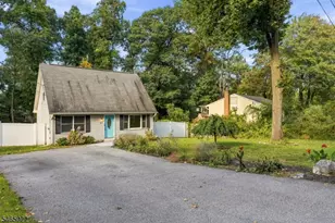 21 Woodland Trail, Vernon Twp., NJ 07419 - Photo 2