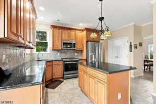 1709 Washington Valley Dr, Greenwich Township, NJ 08886 - Photo 14