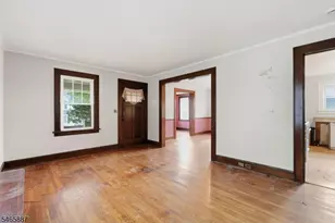 4 Denman Pl, Summit, NJ 07901 - Photo 4