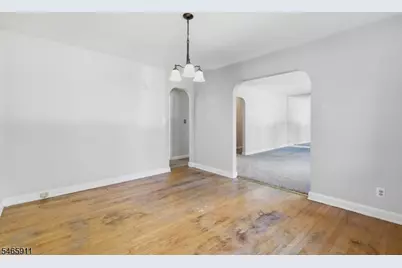 127 Warrenville Rd, Green Brook Township, NJ 08812 - Photo 10