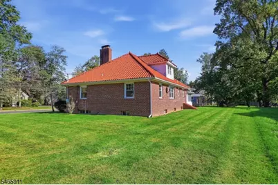127 Warrenville Rd, Green Brook Township, NJ 08812 - Photo 38