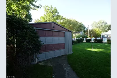 1 Arthur St, Roselle, NJ 07203 - Photo 2
