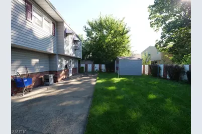 1 Arthur St, Roselle, NJ 07203 - Photo 4