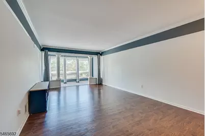 17 Sunrise Dr, Long Hill Township, NJ 07933 - Photo 8