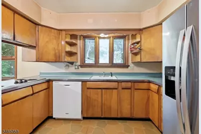505 Long Hill Rd, Long Hill Township, NJ 07933 - Photo 12