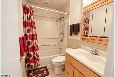 1 Sparrow Cir, Hampton Township, NJ 07860 - Photo 18
