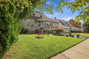 1017 Harding Ave, Union Township, NJ 07083 - Photo 2