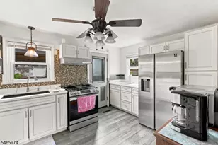1017 Harding Ave, Union Township, NJ 07083 - Photo 8