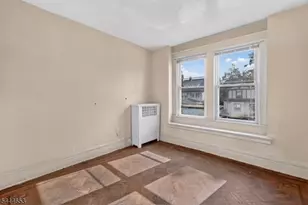 389 N Maple Ave, East Orange, NJ 07017 - Photo 12