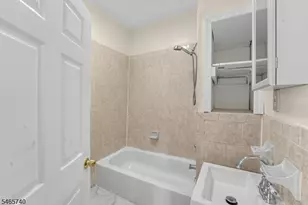 29 Goodwin Ave, Newark, NJ 07112 - Photo 44