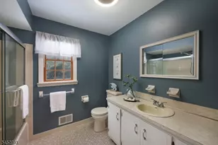 3 Ivy Ln, Hillsborough Township, NJ 08844 - Photo 32