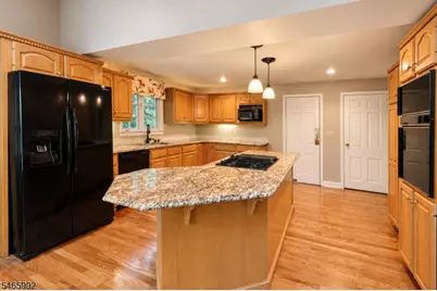 15 Norman Cir, Madison, NJ 07940 - Photo 6