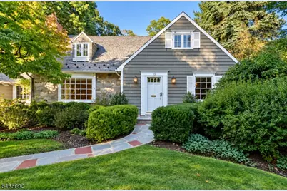 15 Norman Cir, Madison, NJ 07940 - Photo 2