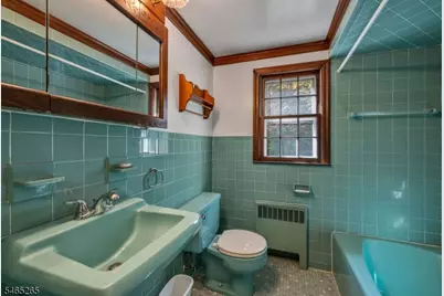 13 Holiday Ln, West Milford, NJ 07480 - Photo 28