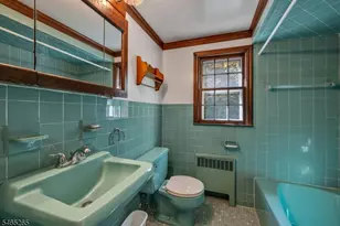 13 Holiday Ln, West Milford, NJ 07480 - Photo 28