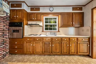 13 Holiday Ln, West Milford, NJ 07480 - Photo 12