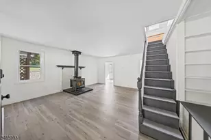 543 Terrace Dr, Vernon, NJ 07422 - Photo 8