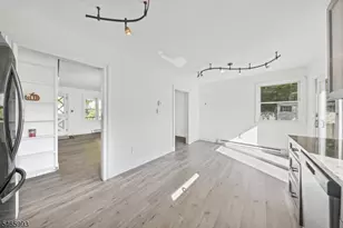 543 Terrace Dr, Vernon, NJ 07422 - Photo 12