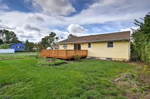 129 Irvington Ave, Franklin Township, NJ 08873 - Photo 44