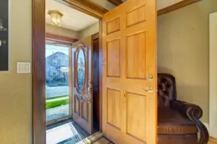 156 Hillside Rd, Elizabeth, NJ 07208 - Photo 4