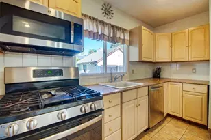 156 Hillside Rd, Elizabeth, NJ 07208 - Photo 10