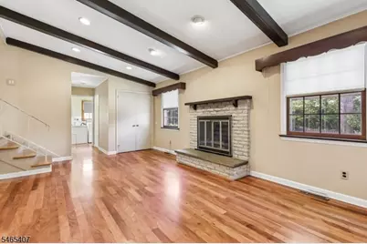 25 Wardle Ave, Berkeley Heights Township, NJ 07922 - Photo 12