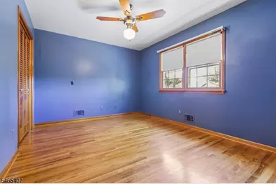 25 Wardle Ave, Berkeley Heights Township, NJ 07922 - Photo 24