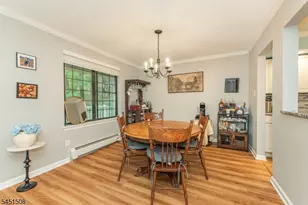 4 B-C Foxwood Dr, Morris Plains, NJ 07950 - Photo 10
