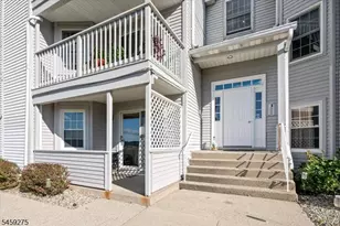 62 Amethyst Ln, Paterson, NJ 07501 - Photo 26