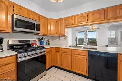 62 Amethyst Ln, Paterson, NJ 07501 - Photo 1