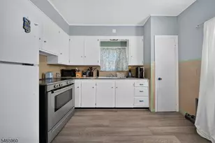 40 W Fairview Ave, Dover, NJ 07801 - Photo 14