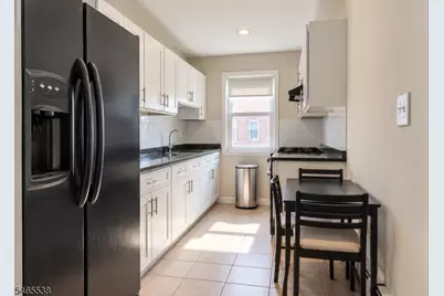 725 Joralemon St #71, Belleville Twp., NJ 07109 - Photo 4