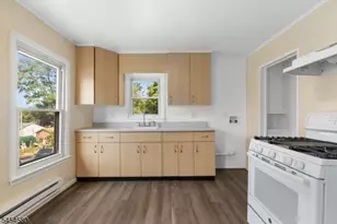 414 Saddle River Rd, Saddle Brook Township, NJ 07663 - Photo 14