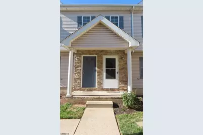 26A Henry St, Franklin Township, NJ 08873 - Photo 2