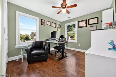 11 Tulip Ct, Kenilworth, NJ 07033 - Photo 22