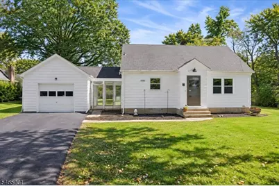4 Rambler Dr, Bridgewater, NJ 08807 - Photo 1