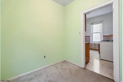 912 Roosevelt St, Elizabeth, NJ 07202 - Photo 6